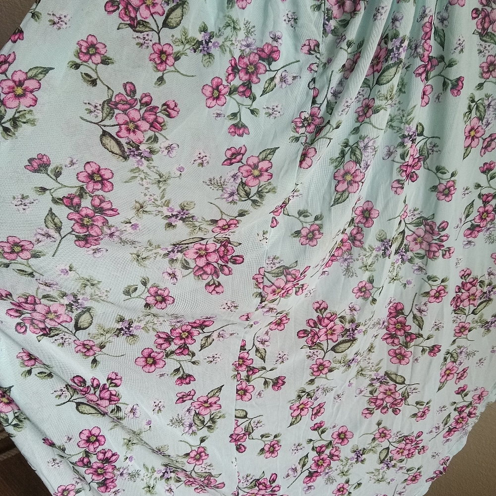 Dress - Picture 12 of 12